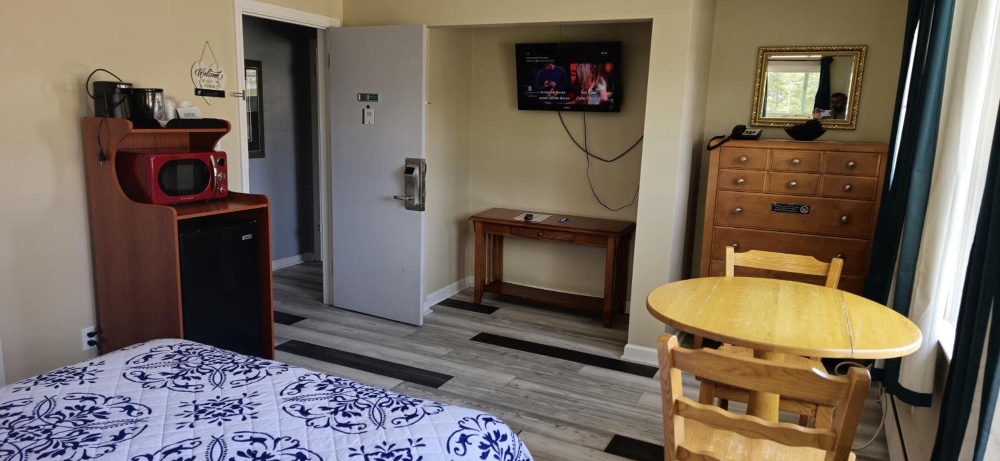 Rodeway Inn Formerly Camp Inn Lodge Oscoda 외부 사진