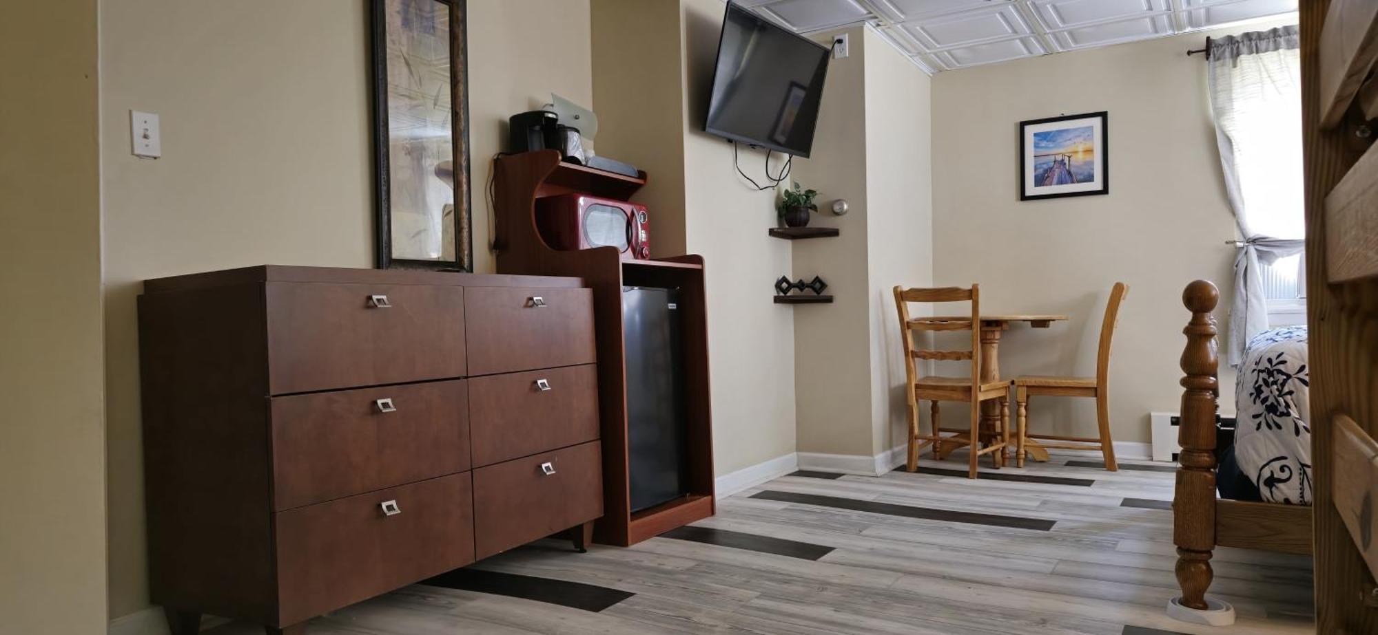 Rodeway Inn Formerly Camp Inn Lodge Oscoda 외부 사진