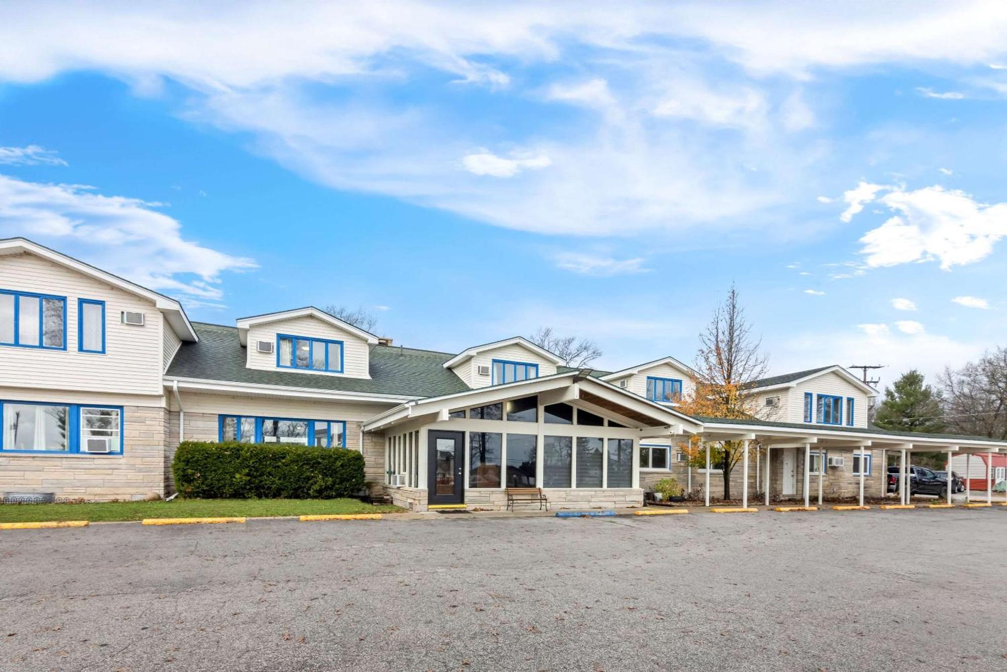 Rodeway Inn Formerly Camp Inn Lodge Oscoda 외부 사진